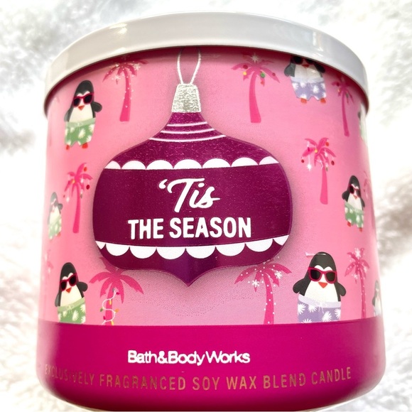 NWT Bath & Body Works 3-Wick Scented Candle – Tis The Season 🎄🍎 - Picture 2 of 9